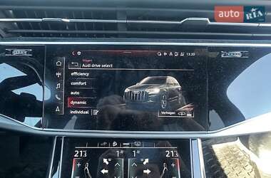 Внедорожник / Кроссовер Audi Q7 2021 в 