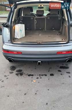 Внедорожник / Кроссовер Audi Q7 2014 в 
