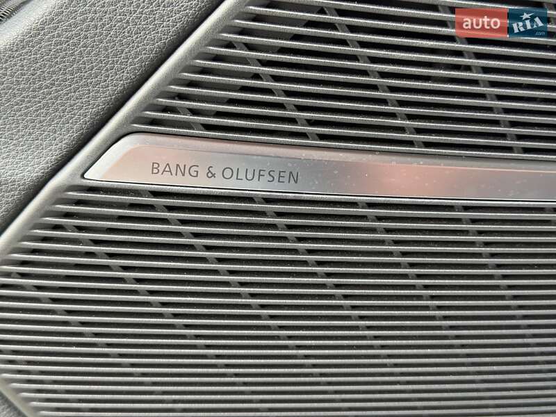 Внедорожник / Кроссовер Audi Q7 2023 в Киеве