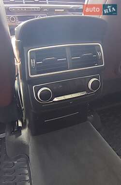 Позашляховик / Кросовер Audi Q7 2017 в 