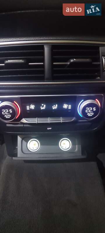 Внедорожник / Кроссовер Audi Q7 2017 в Житомире