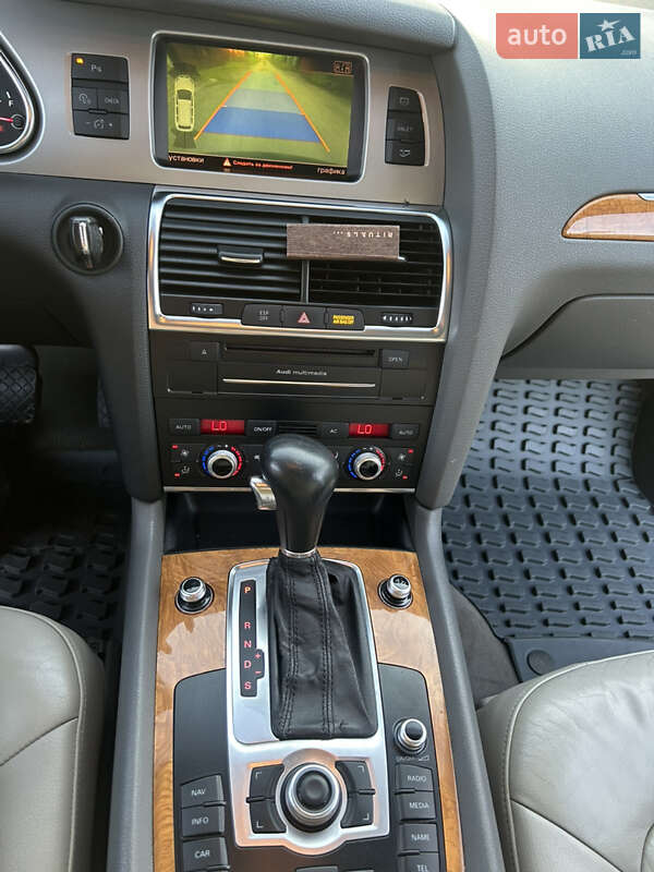 Внедорожник / Кроссовер Audi Q7 2010 в Тернополе фото 21 Внедорожник / Кроссовер Audi Q7 2010 в Тернополе