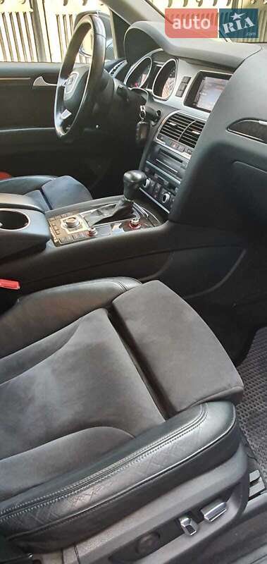 Внедорожник / Кроссовер Audi Q7 2013 в Киеве