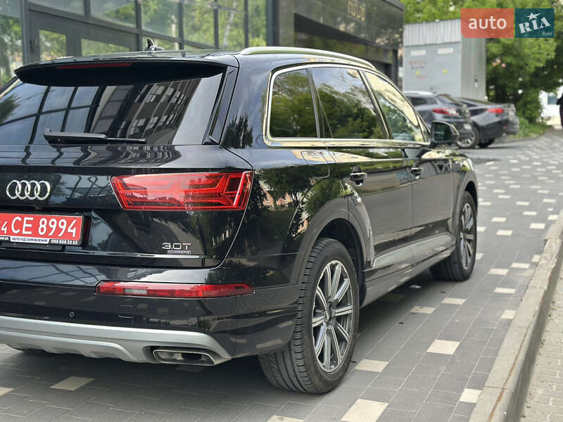Внедорожник / Кроссовер Audi Q7 2017 в Тернополе