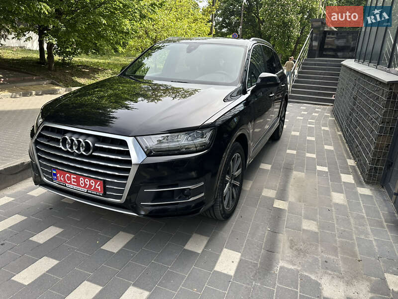 Внедорожник / Кроссовер Audi Q7 2017 в Тернополе