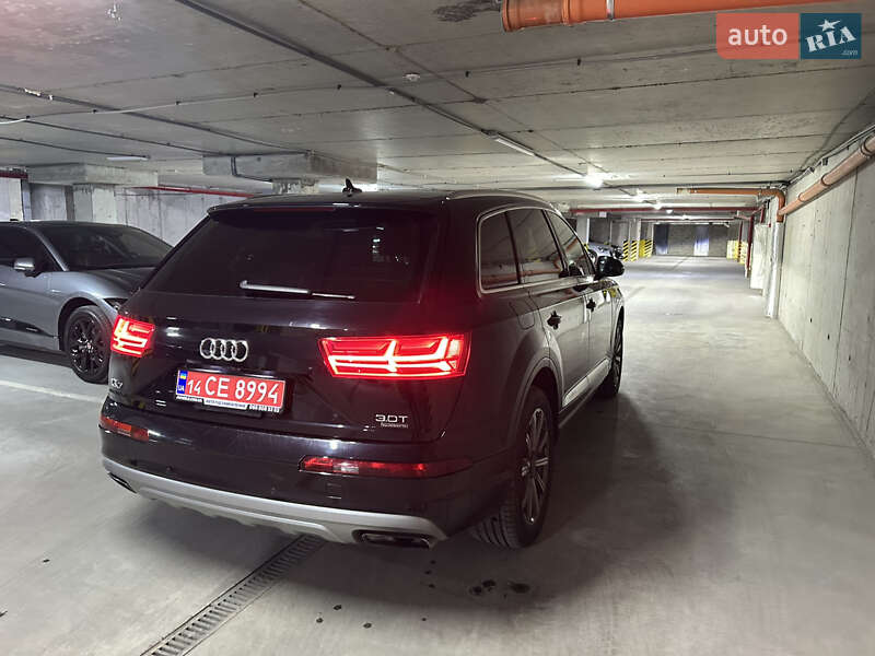 Внедорожник / Кроссовер Audi Q7 2017 в Тернополе