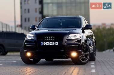 Внедорожник / Кроссовер Audi Q7 2012 в 