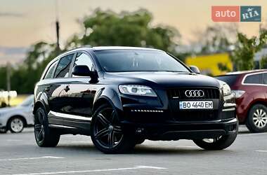 Внедорожник / Кроссовер Audi Q7 2012 в 