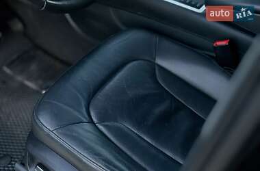 Внедорожник / Кроссовер Audi Q7 2012 в 