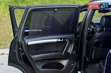 Внедорожник / Кроссовер Audi Q7 2012 в 
