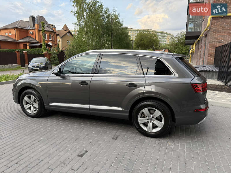 Позашляховик / Кросовер Audi Q7 2018 в Києві