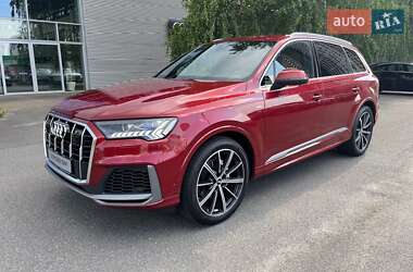 Позашляховик / Кросовер Audi Q7 2020 в Києві