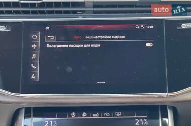 Позашляховик / Кросовер Audi Q7 2020 в 