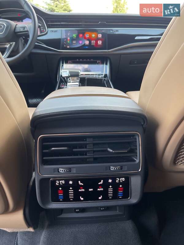 Внедорожник / Кроссовер Audi Q7 2020 в Киеве