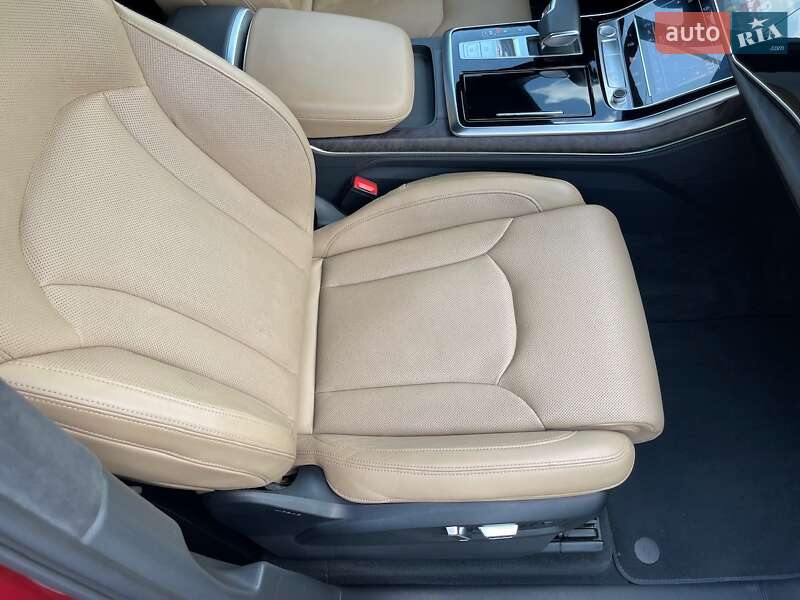 Внедорожник / Кроссовер Audi Q7 2020 в Киеве
