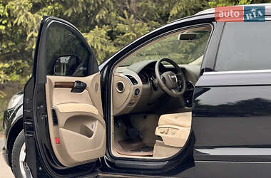 Внедорожник / Кроссовер Audi Q7 2007 в 
