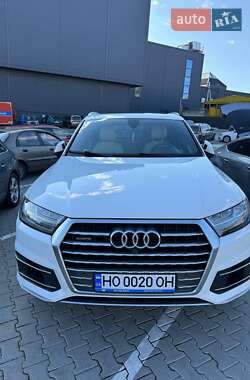 Внедорожник / Кроссовер Audi Q7 2017 в Тернополе