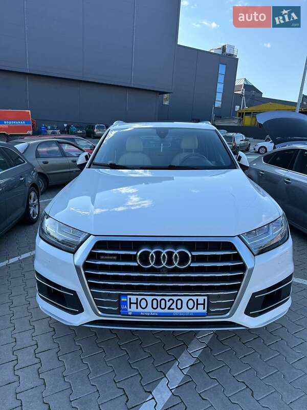 Audi Q7 2017