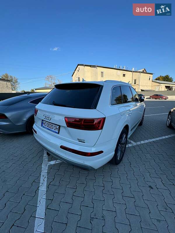 Позашляховик / Кросовер Audi Q7 2017 в Тернополі