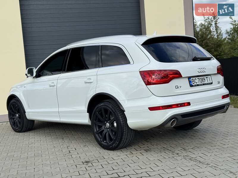 Внедорожник / Кроссовер Audi Q7 2012 в Стрые