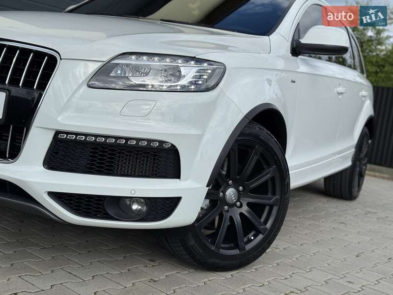 Внедорожник / Кроссовер Audi Q7 2012 в Стрые