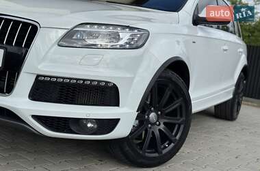 Внедорожник / Кроссовер Audi Q7 2012 в 
