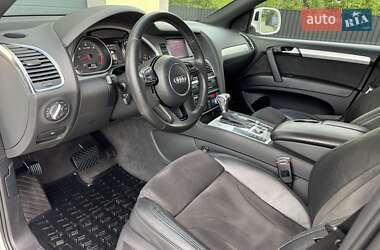 Внедорожник / Кроссовер Audi Q7 2012 в 