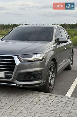 Audi Q7 2016