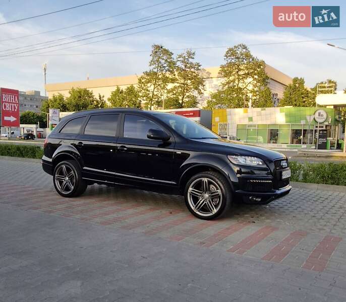 Внедорожник / Кроссовер Audi Q7 2015 в Броварах
