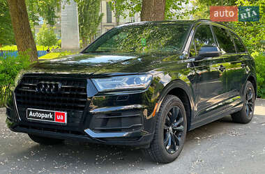 Позашляховик / Кросовер Audi Q7 2017 в Києві