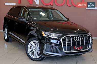 Внедорожник / Кроссовер Audi Q7 2020 в 