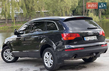 Внедорожник / Кроссовер Audi Q7 2006 в 