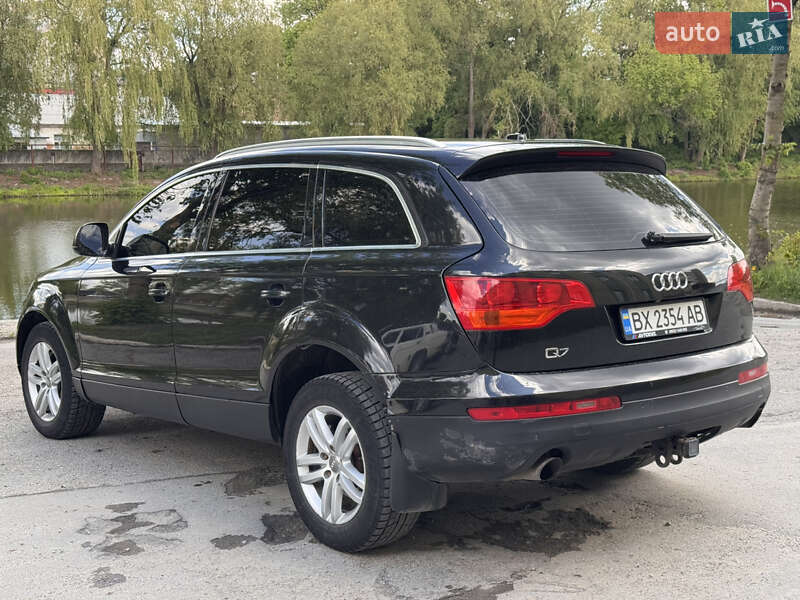 Позашляховик / Кросовер Audi Q7 2006 в Шепетівці