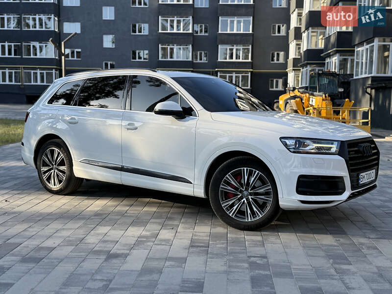 Внедорожник / Кроссовер Audi Q7 2017 в Полтаве