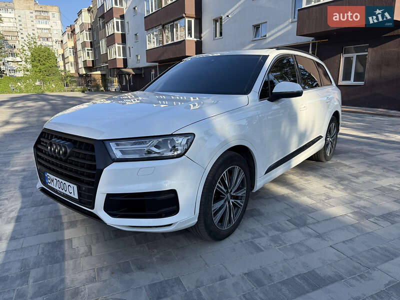 Внедорожник / Кроссовер Audi Q7 2017 в Полтаве
