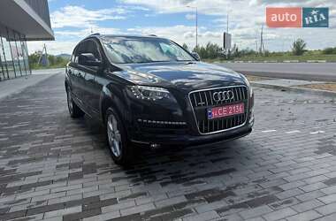 Внедорожник / Кроссовер Audi Q7 2014 в Ужгороде