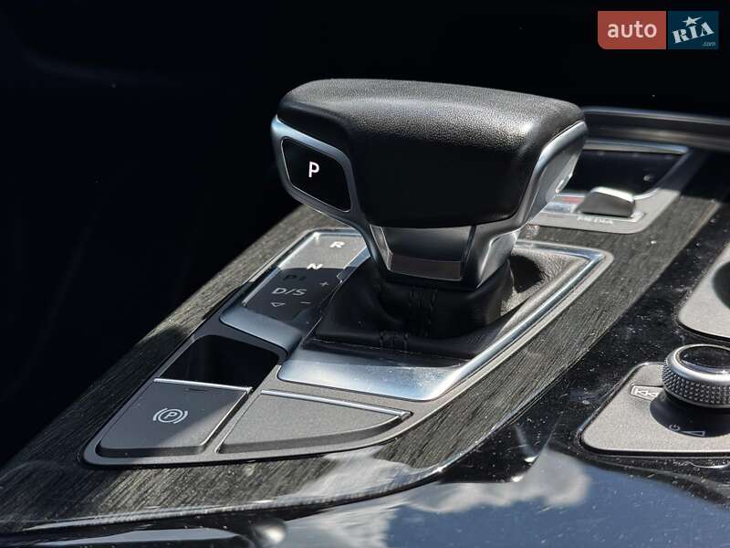 Внедорожник / Кроссовер Audi Q7 2019 в Харькове