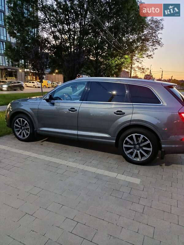 Внедорожник / Кроссовер Audi Q7 2015 в Ужгороде фото 4 Внедорожник / Кроссовер Audi Q7 2015 в Ужгороде