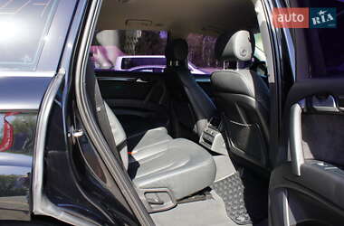 Внедорожник / Кроссовер Audi Q7 2014 в 