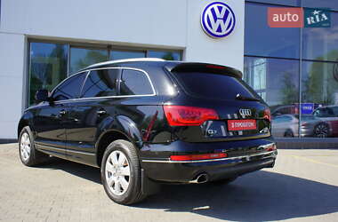 Внедорожник / Кроссовер Audi Q7 2014 в 
