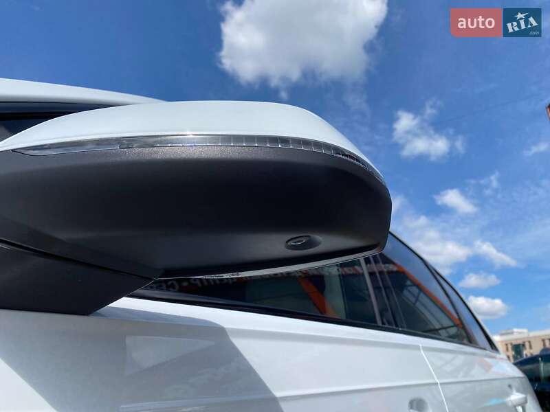 Внедорожник / Кроссовер Audi Q7 2017 в Львове