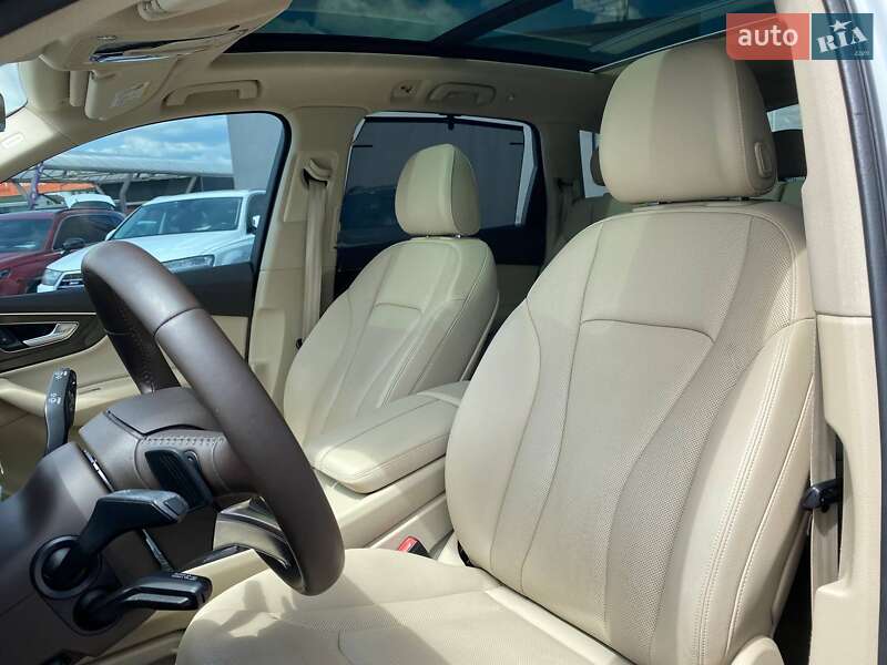 Внедорожник / Кроссовер Audi Q7 2017 в Львове