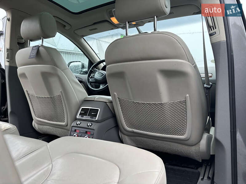 Внедорожник / Кроссовер Audi Q7 2012 в Черновцах