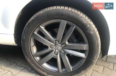 Внедорожник / Кроссовер Audi Q7 2011 в 