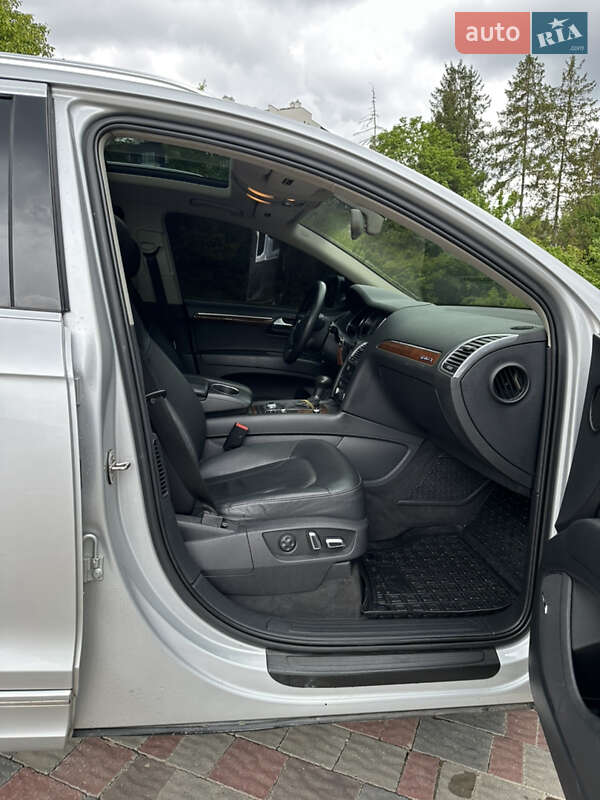 Внедорожник / Кроссовер Audi Q7 2012 в Тернополе