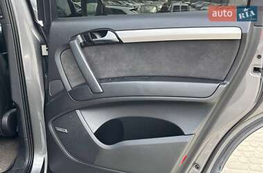 Внедорожник / Кроссовер Audi Q7 2011 в 