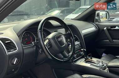 Внедорожник / Кроссовер Audi Q7 2011 в 