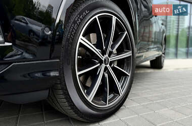 Внедорожник / Кроссовер Audi Q7 2023 в 