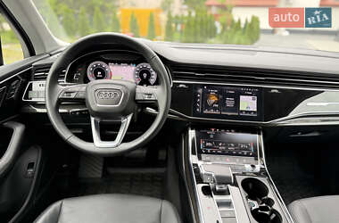 Внедорожник / Кроссовер Audi Q7 2023 в 