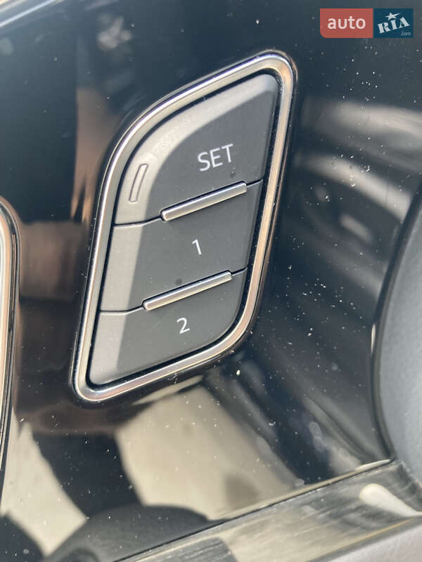 Внедорожник / Кроссовер Audi Q7 2017 в Белой Церкви